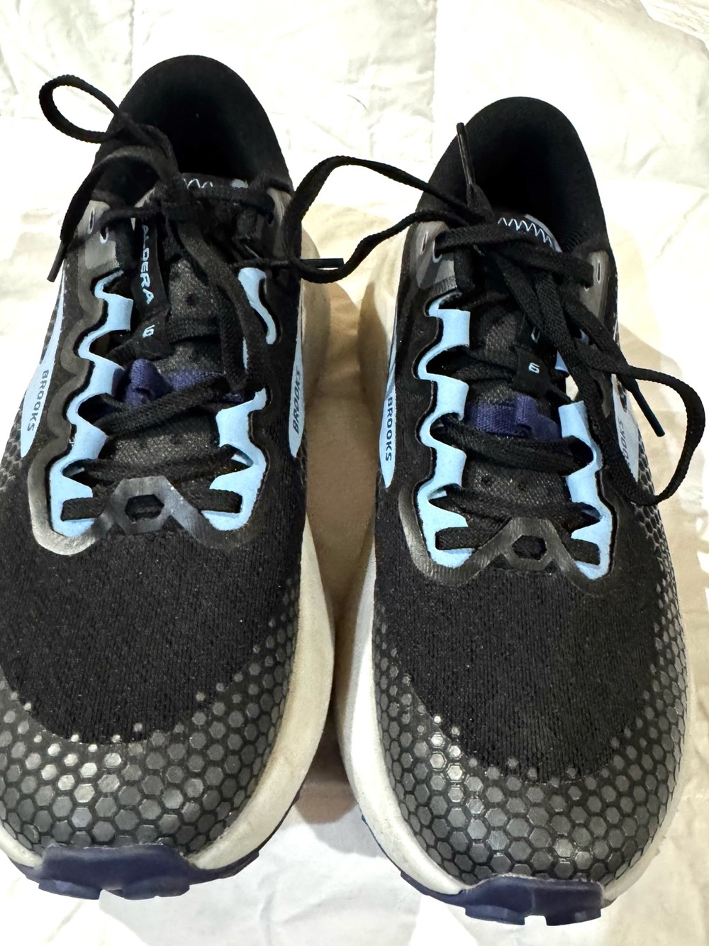 Brooks Woman’s Caldera Blissful Black and Light Blue Sneakers
